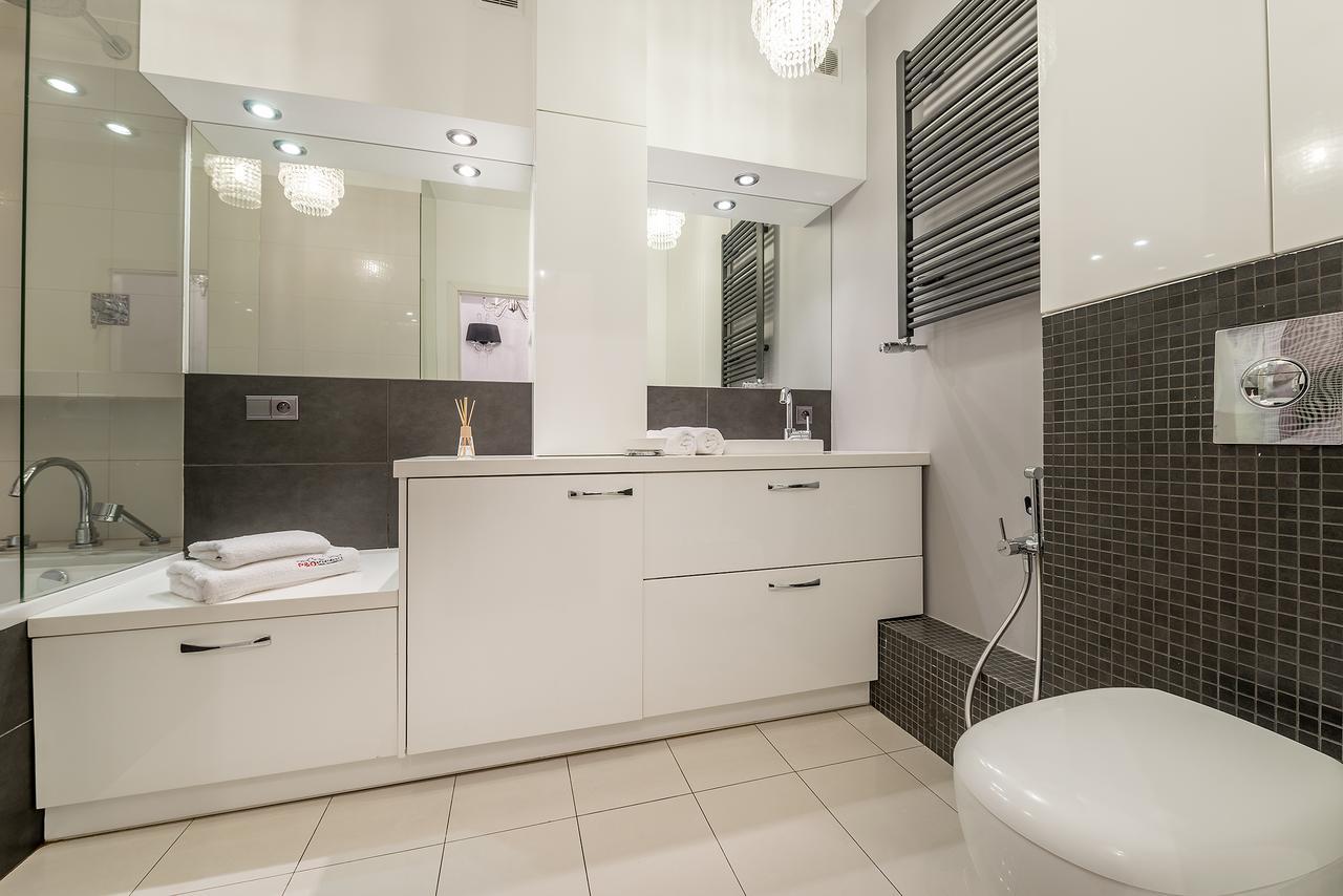P&O Apartments Metro Nowy Swiat Варшава Екстериор снимка